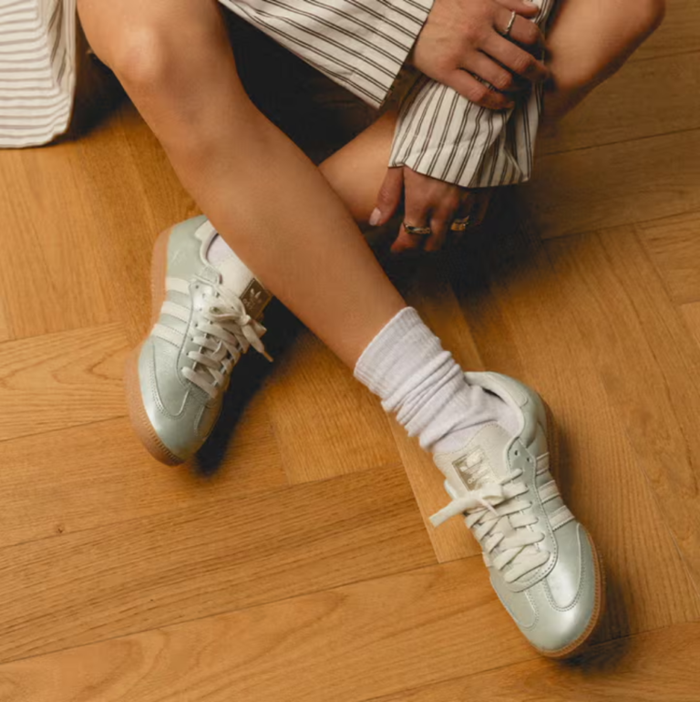 Dressing up in Sneakers: the Ultimate Guide to Styling Dresses With Sneakers